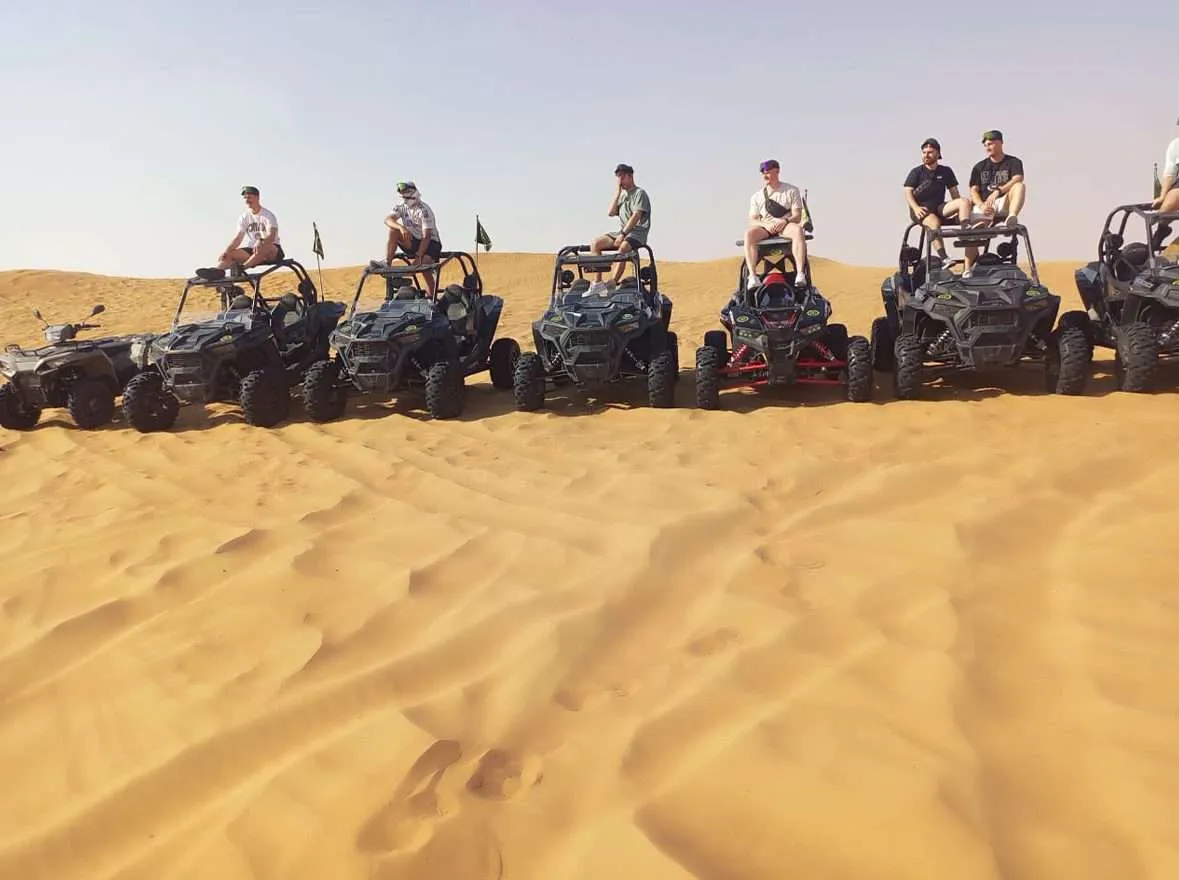 Row-buggy-with-people-on-buggy